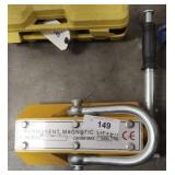 1000 kg or 2200 lb permanent magnet