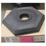 2 BASES DELINEATOR BASES