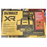 DEWALT BATTERY & CHARGER KIT