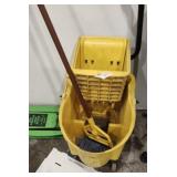 Mop bucket with mop