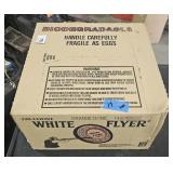 Box White Flyer Clay Pigeons Orange Dome 135 ct
