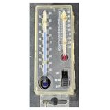 Wind Chill Meter w/ 2 Thermometers and Paperwork