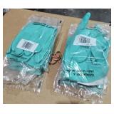 Two lots of 4-H lined nitro glove