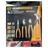 Four piece mixed plier set gear wrench