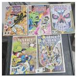 5 Vintage DC Justice League Comics