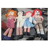 Raggedy Ann dolls