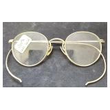1/10th 12 Kt Gold Vintage Rimmed Glasses