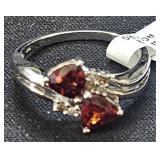 10 Kt White Gold Ring, Garnet Sz 7.5 2.7 grams