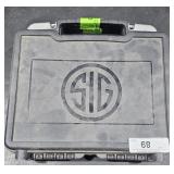 Sig  Box