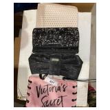 4 Victoria Secret Purses/ Clutch/ Make Up Bag