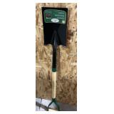 Small square nose shovel landscaper, select