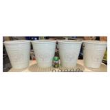 (4) cream  plastic pots  4x$