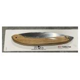 10 1/2 inch folding saw, cut up to 6 inches