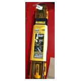 Micro adjusting torque wrench