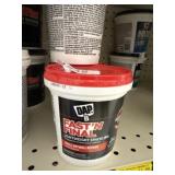 3 tubs, fast and final lightweight spackle