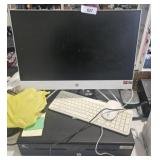 MONITOR, KEYBOARD & MOUSE