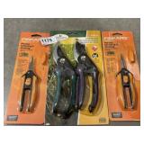 (3) gardening tools
