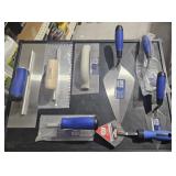 7 MISC TROWELS