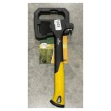 14 inch hatchet, landscaper select