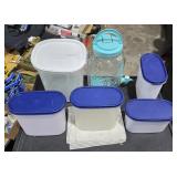 Kitchen Tupperware