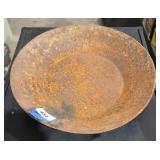 Rusty gold pan