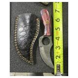 Small custom little Skinner knife