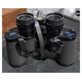 Binoculars Bushnell in Case 7 x 35