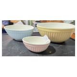 3 Oval Nesting Mixing Stoneware Bowls