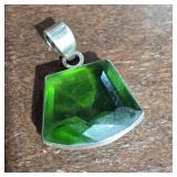 Sterling Pendant w/Green Semi Precious  tw 14.2