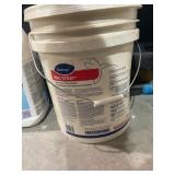 5 Gallon Pro strip heavy duty floor stripper