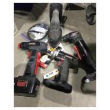 4 Power Drills 1 Battery Pack