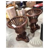 2 Wood Cat Feet Round Plant Stands