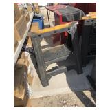 4 foldable sawhorses