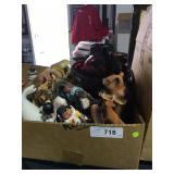 Box w/ Red Glass Bowl & Pitcher, Figurines