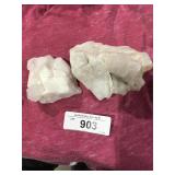2 pieces of quartz crystal stones