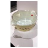 Vintage Pyrex casserole dish with lid