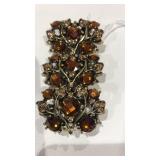 Stretch bracelet with Amber stones