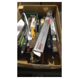 Box w/ Assorted Knives