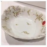 VTG Haviland Limoges Vegetable dish  2 Faint Edge