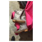 Hip Plastic Boots sz 7