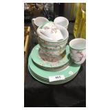 Green & White Dishes