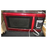 Emerson 900 Watt Microwave Red Finish