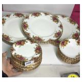 Royal Albert "Old Country Roses"  8 Dinner Plates,