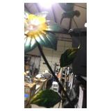 Metal Solar Flower W/ Hummingbird