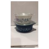 2 Pyrex Storage Containers w/ Glass Lids -Chips on