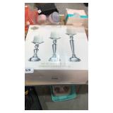 Set a three crystal candlesticks holder