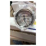 6    2" ss 160psi 1/4 back Liquid Gauge