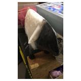 Metal Yard Art Item Display - Small Sheep