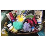 Gift Beauty & Bath Basket