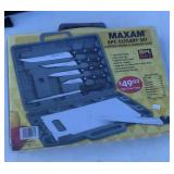 New Maxam 8 PC  Cutlery Knife Set in Box